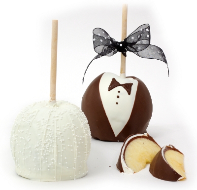 Bride and Groom Wedding Apples Medium 2pk